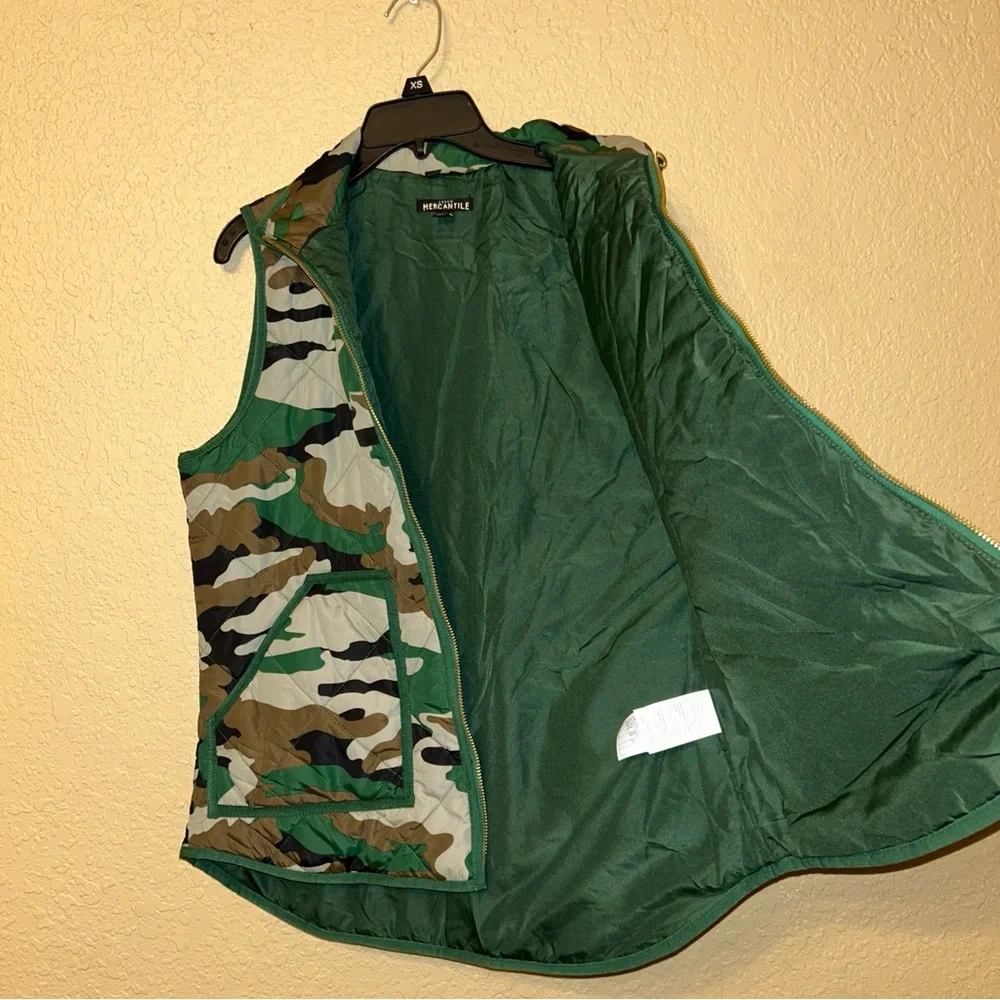 J CREW MERCANTILE Green Camo Quilted Vest Size Small